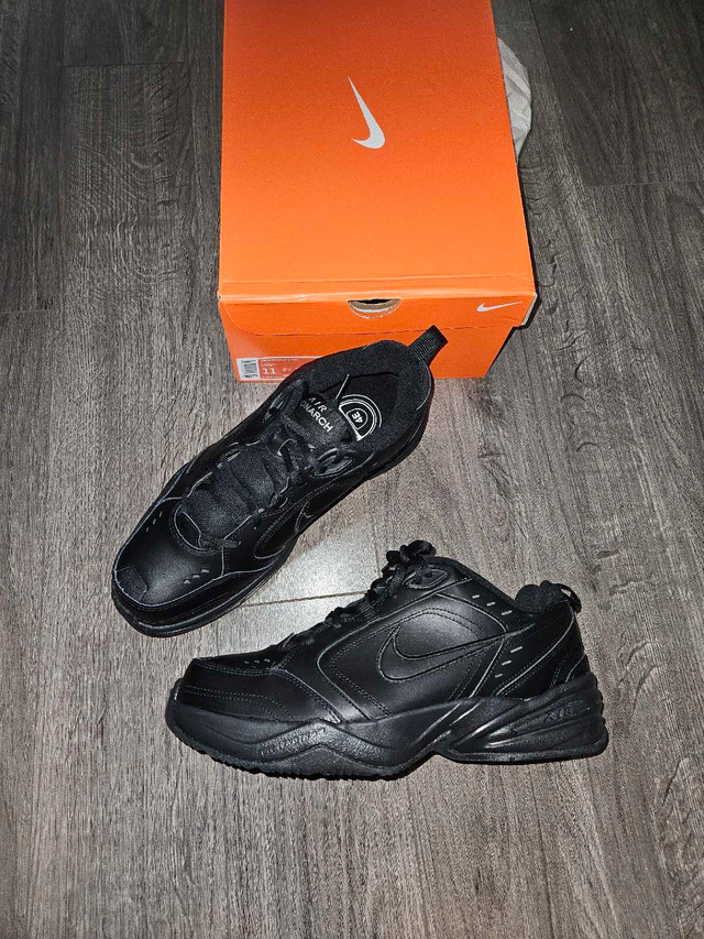 BRAND NEW/ UNUSED Men's size 11 Nike Black Air Monarchy  IV 4E  in Men's Shoes in Winnipeg