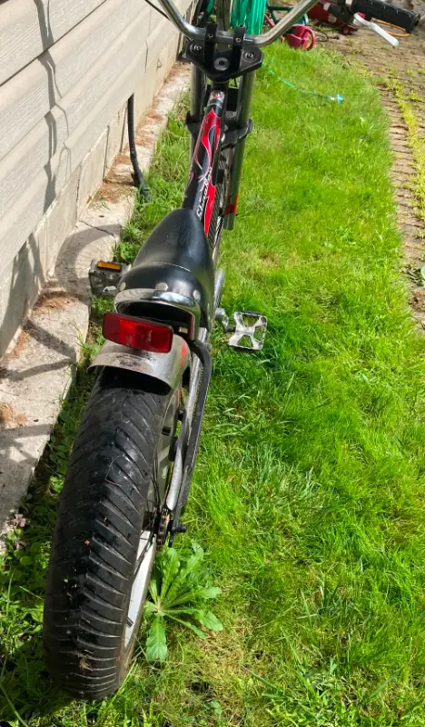 Vintage Schwinn Orange County Choppers StingRay Bicycle Bike Jr in Kids in City of Toronto - Image 4