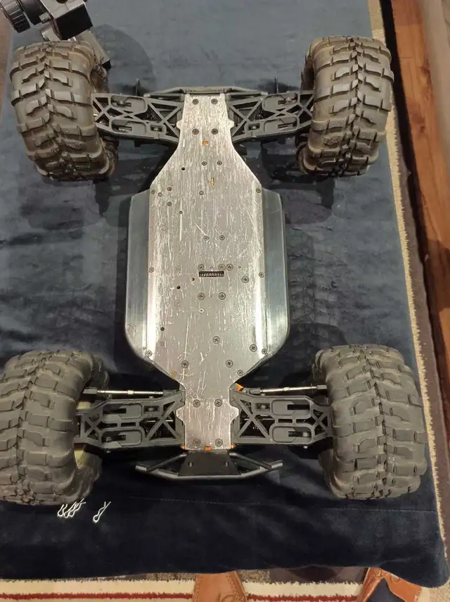 1/8 HPI Trophy Truggy Flux brushless in Hobbies & Crafts in Barrie - Image 10