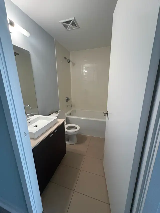 Condo for rent in Long Term Rentals in City of Toronto - Image 9