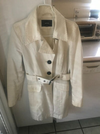 Women's white spring coat