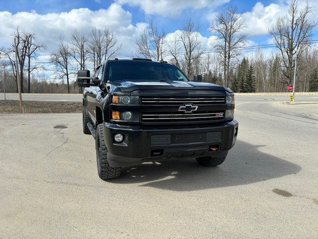 2018 Chevrolet Silverado 2500HD in Cars & Trucks in Prince George - Image 2