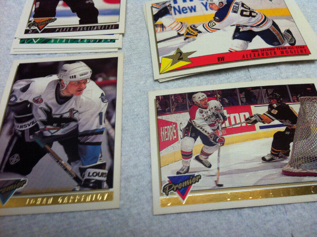 1993-94 Topps Premier Hockey Cards in Arts & Collectibles in City of Toronto - Image 3