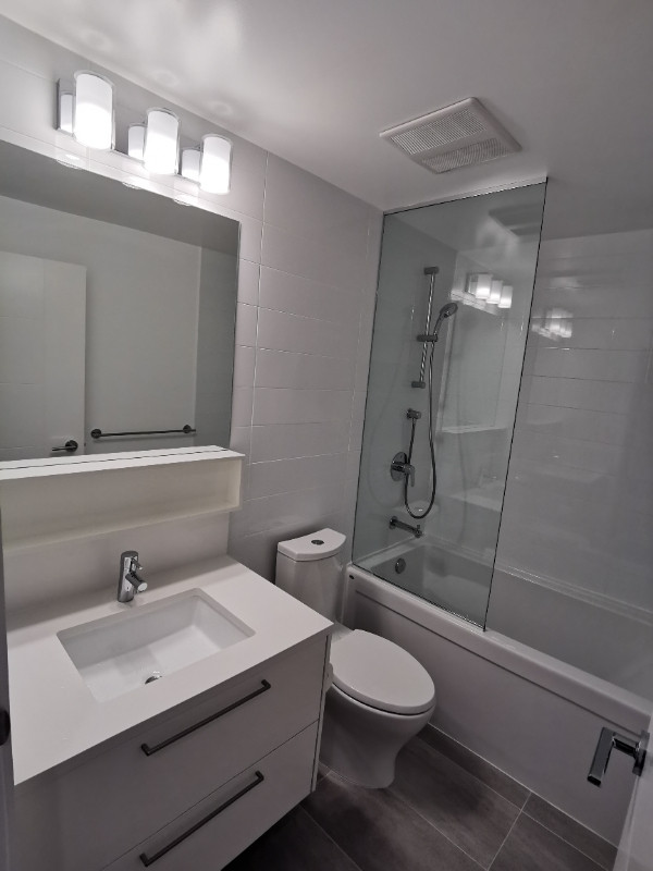 2B2B Apartment for rent next to Metrotown Skytrain in Long Term Rentals in Burnaby/New Westminster - Image 2