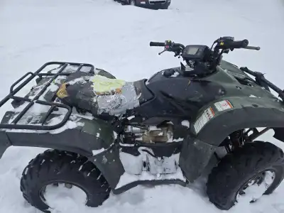 Selling for a friend a 2011 honda trx 500 its got a top end rebuilt Runs and drives It's in pretty r...