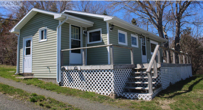 Escape to the quiet beauty of lakeside living in this beautifully maintained one-bedroom bungalow, w...