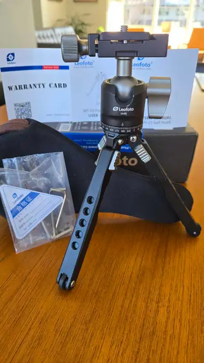 Leofoto MT-03 + LH-25 Mini Tripod Kit, View more