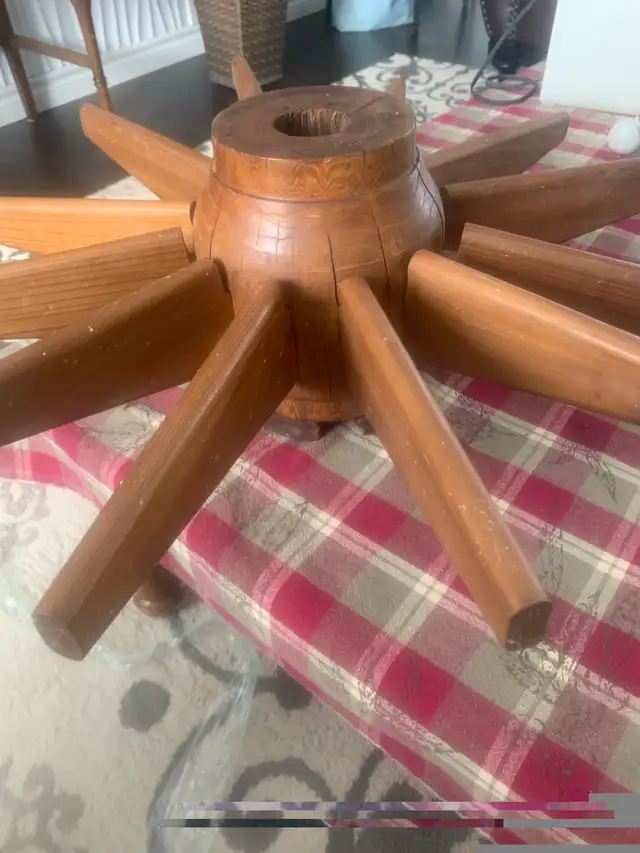 Wagon wheel hub64141846003457126