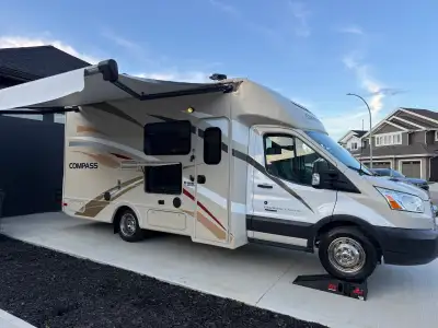 2016 Thor Compass T23 class c motorhome sometimes referred to as a Class B Plus. Ford Transit 3500HD...
