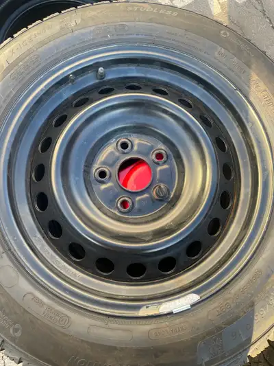 2X Michelin XI3 2X Michelin X-Ice Snow (new model) Treads measure 7-9/32nds Wheels are off of a 2018...