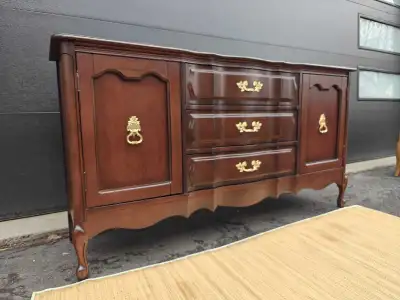 Victoriaville Viscol French Provincial Sideboard Buffet Dresser., View more