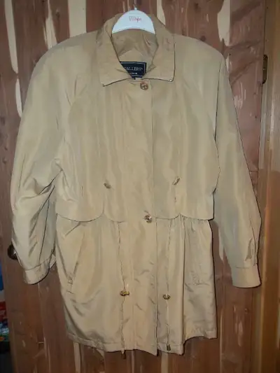 Manteau printemps/automne, View more