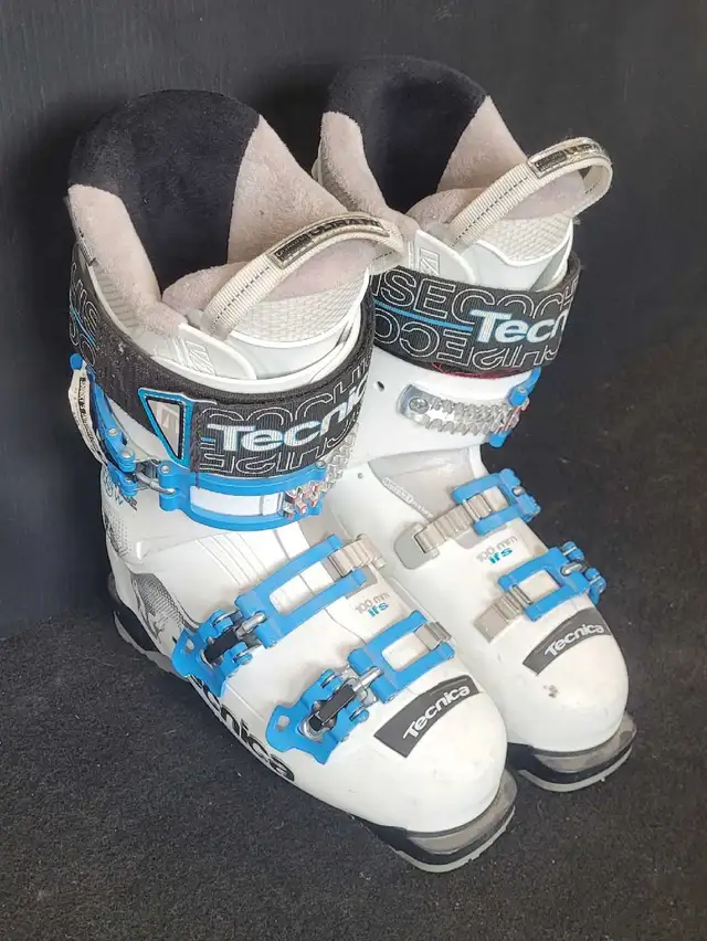 SZ 9 Tecnica Cochise 85W Snowboard Boots (21361113) in Snowboard in Calgary - Image 3