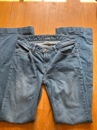 Womans Kimes Lola size 6/36, View more