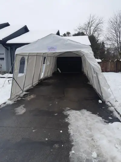 Toile abris auto usagée bonne condition 11x16 9x20 11x20 11x24 11x24 11x28 ect ou tout grandeur vent...