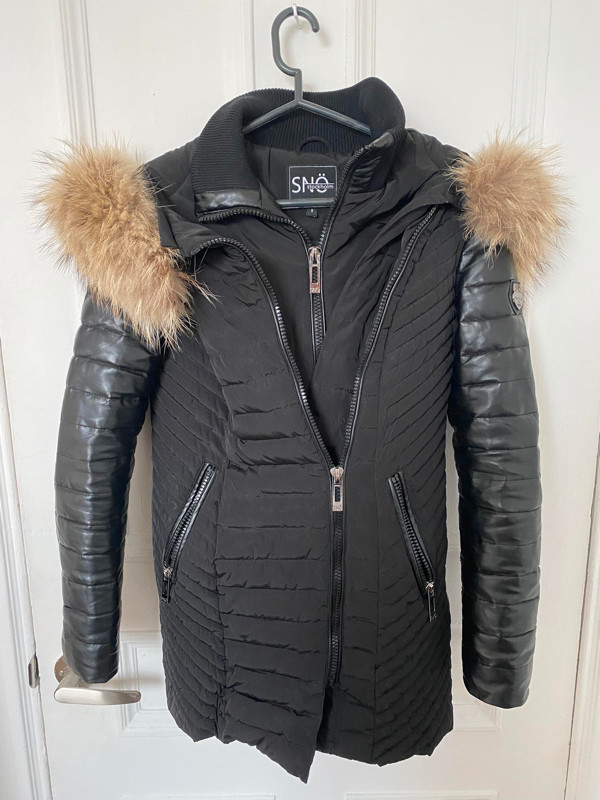 Manteau d'hiver fourrure (SNÖ Stockholm) / Winter fur coat | Femmes - Hauts  et vêtements d'extérieur | Ville de Montréal | Kijiji