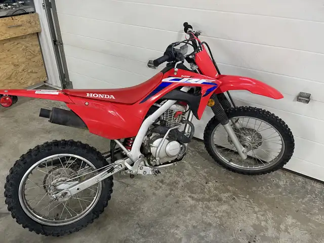 crf 125 Honda big wheel in Dirt Bikes & Motocross in Edmonton - Image 3