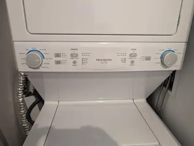 Laveuse sécheuse superposées, View more