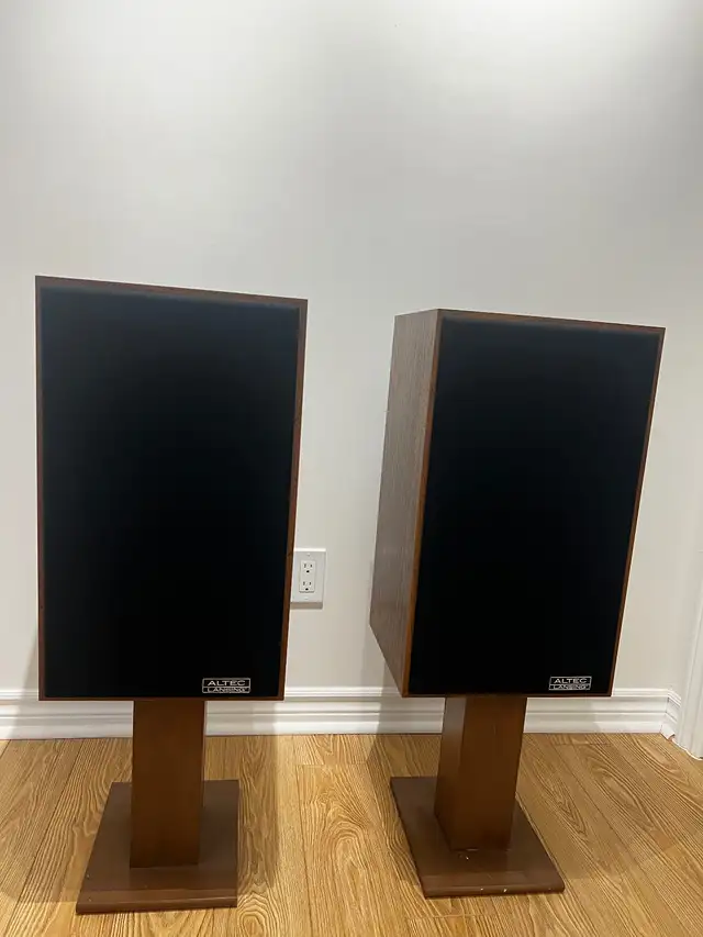 Altec Lansing Challenger 2 bookshelf speakers Hifi vintage in Speakers in Markham / York Region - Image 7