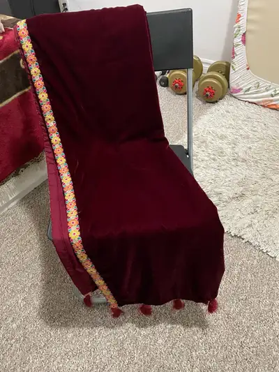 maroon velvet shawl, View more