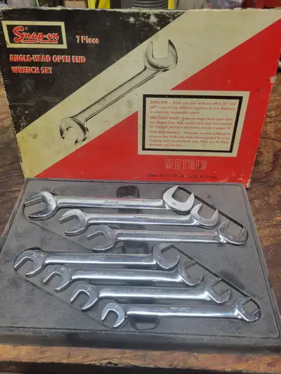 SNAP ON METRIC WRENCHES, View more