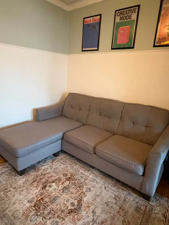 Canapé in Bedding in City of Montréal - Image 2