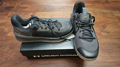 Running Shoes Brand New, View more