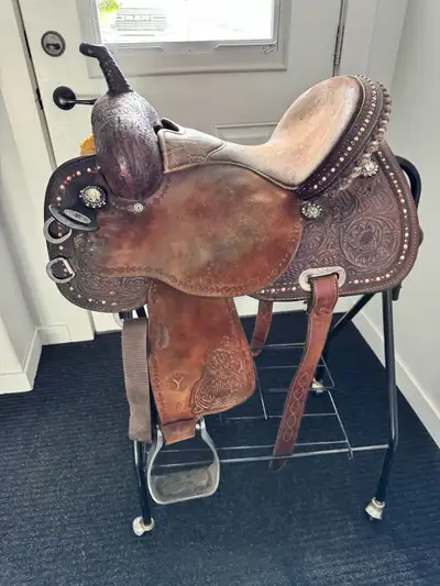14” Circle Y barrel saddle, View more