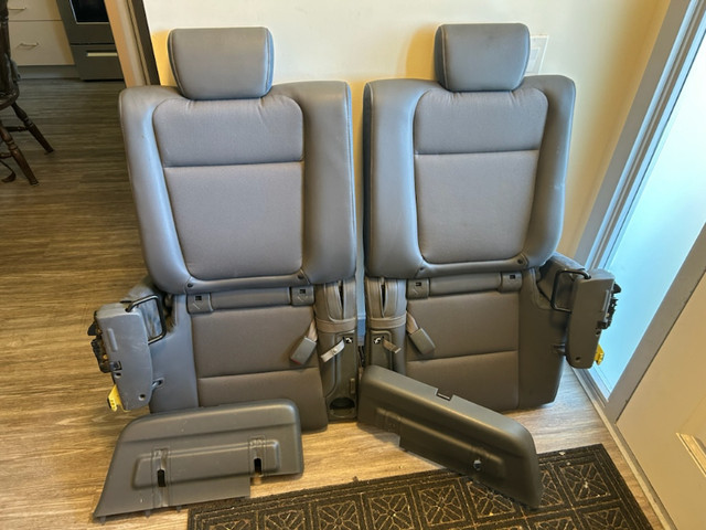 Two Rear Seats for 2004 Honda Element in Other in Comox / Courtenay / Cumberland