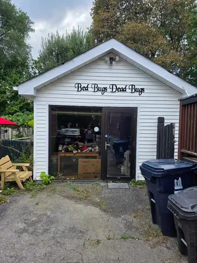 WORKSPACE / GARAGE for rent Pharmacy and St Clair Ave Pictures coming soon Has your hobby taken over...