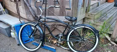 One speed. 18 inches frame. 100$ firm