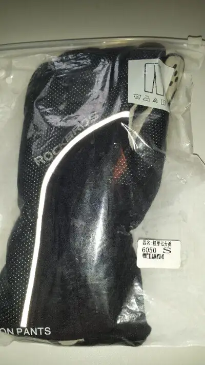 Motorcycle Gloves / Gants de moto. Product detail: Condition: Brand New Brand: ROCKBROS Color: Black...