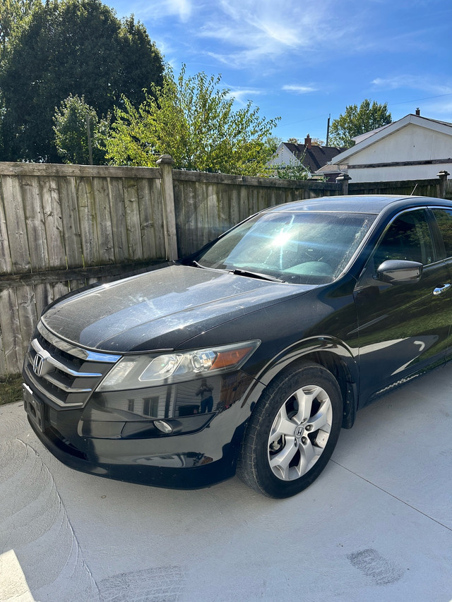 Honda Accord Crosstour 2010 in Cars & Trucks in London