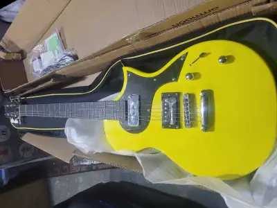 electric guitar, brand new and works, View more