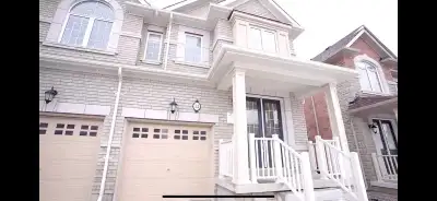 Rooms for Rent – 4-Bedroom House near SANDALWOOD & Mississauga road (Brampton)from August 15. ONE ro...