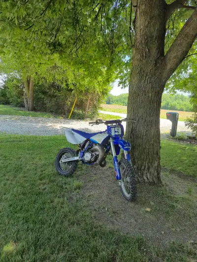 04 yz85. Starts every 1-3 kicks has a full fmf exhaust new rear wheel assembly. 2800 open to trades