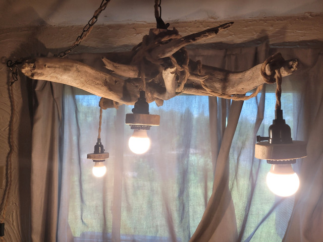 Driftwood hanging lamp in Indoor Lighting & Fans in Sault Ste. Marie - Image 3