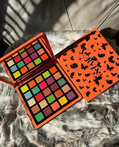 ANASTASIA BEVERLY HILLS Limited Edition NORVINA Pro Pigment Vol., View more