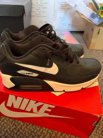 Nike air max 90s for sale (price negotiable), View more