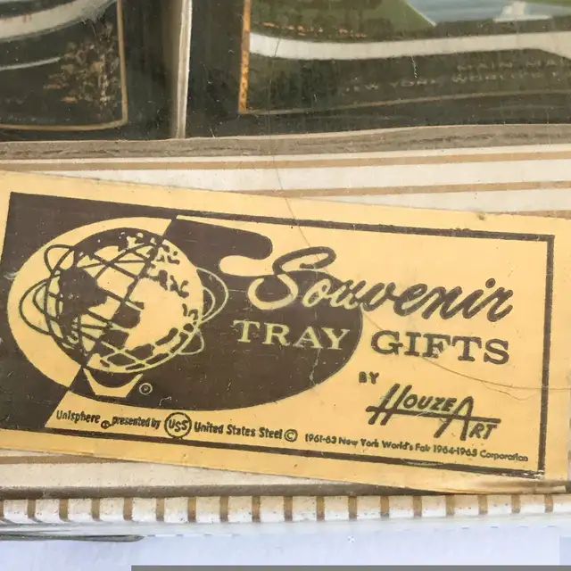 World's Fair New York City Souvenir Tray Gifts Houze Arts in Arts & Collectibles in Ottawa - Image 7
