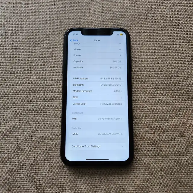 Iphone-XR-256GB-Unlocked in Cell Phones in City of Toronto - Image 6