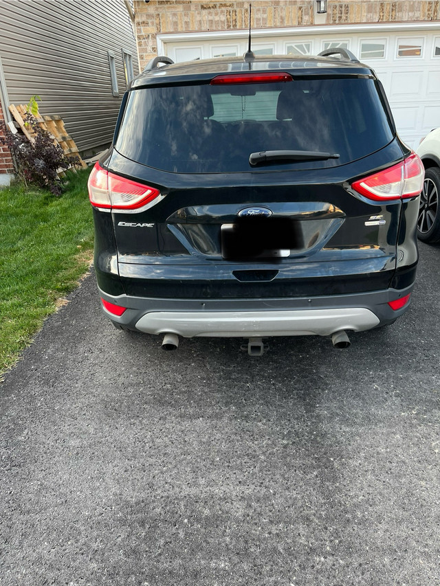 2016 Ford Escape SE AWD in Cars & Trucks in Ottawa - Image 2