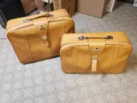 Samsonite leather luggage carry on suit cases Large and Medium 