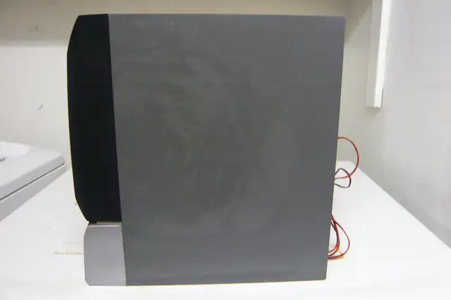 Sharp and Pioneer Subwoofer (2 sets） in General Electronics in Oakville / Halton Region - Image 6