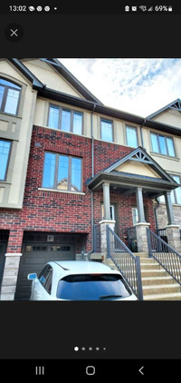 Townhouse for rental in ancaster 
