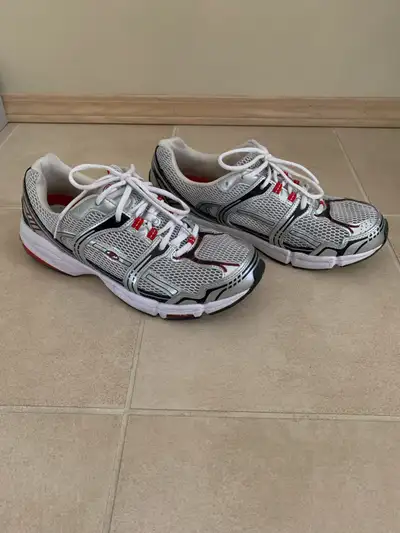 Dr Schols men’s size 11 shoes, View more