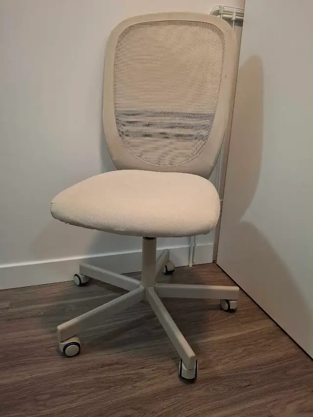 IKEA Flintan Office Chair in Chairs & Recliners in North Shore - Image 2