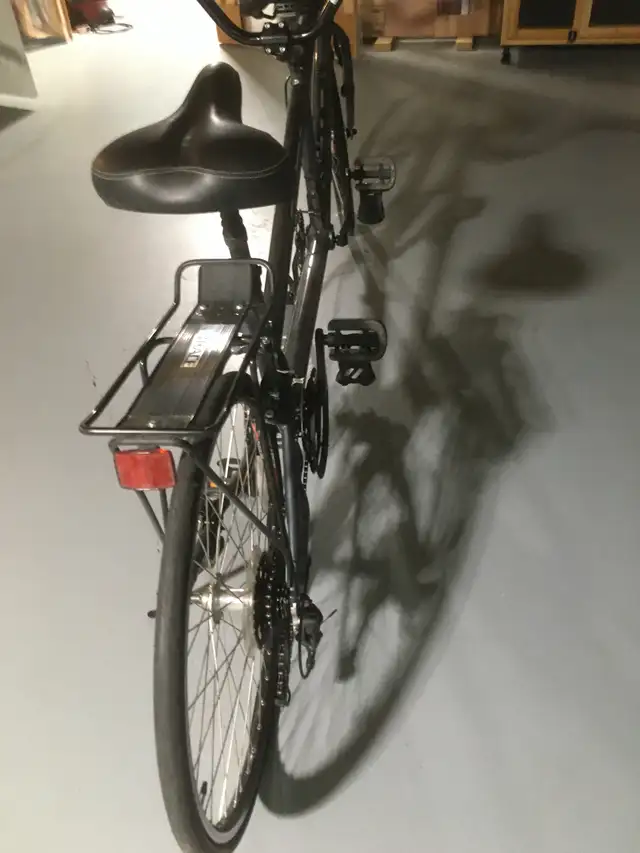 Vélo tandem de marque Trek in Road in Granby - Image 2