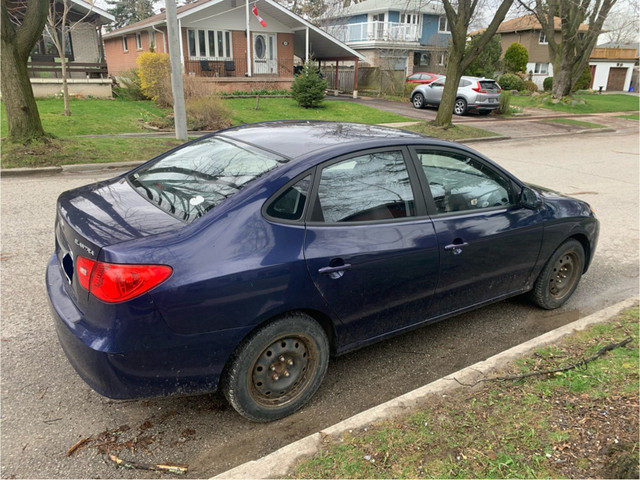 Blue 2010 Hyundai compact sedan (sold as is) in Cars & Trucks in City of Toronto - Image 2