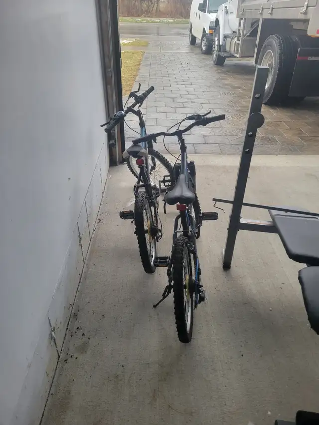 Bikes for pickup  in Mountain in London - Image 3